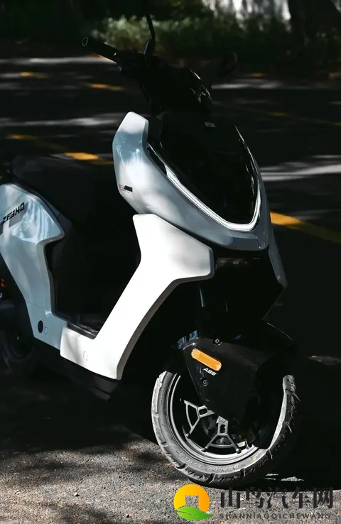 ​极核和九号是一个档次吗？性能玩家告诉你答案-1