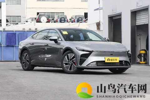 星纪元ES推出11月购车权益，最高续航1645km，星纪元ES实力如何？-3