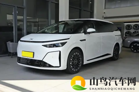 预售35万起，综合续航1602km，配800V架构+5C快充，小鹏X9增程版-2