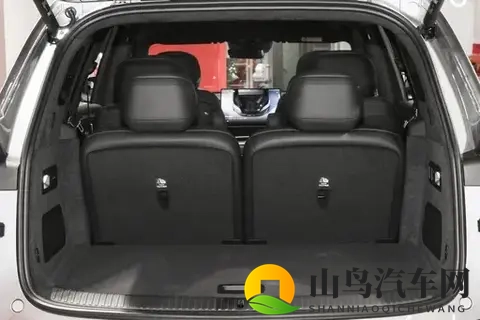 纯电七座SUV的性价比之选-乐道L90七座版-3