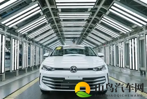 大众朗逸Pro实车下线!设计大幅升级,两种前脸,神似帕萨特Pro-2