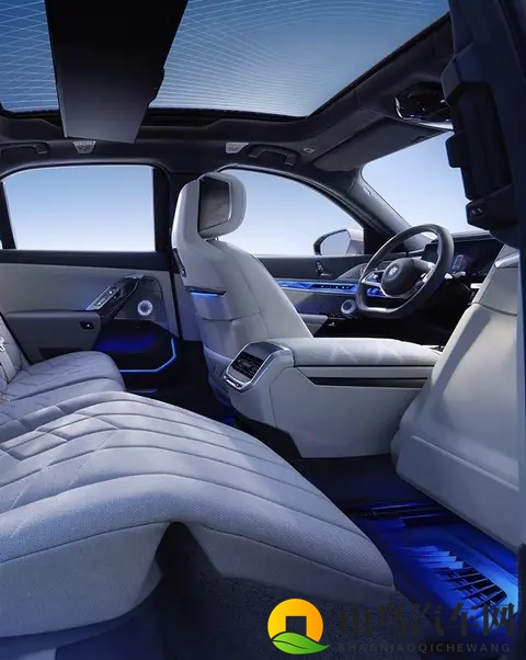 宝马7系改款，功能减配引争议，豪华车在变还是用户在变？-1