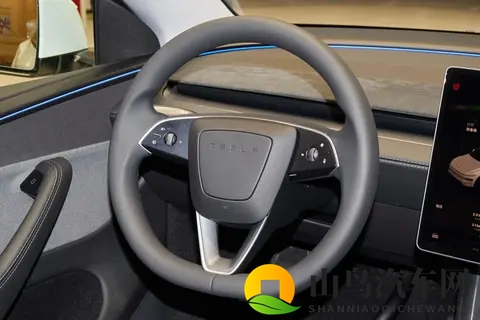 少花两万元，多跑150公里？Model Y长续航后驱版到底划不划算-2