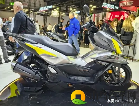 米兰车展丨无极SR125 GTS首次亮相，战斗感十足的龙骨踏板-1