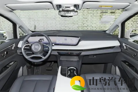 性交直播：汽车+直播，跨界新玩法引关注-2