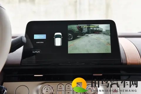 长安 Lumin 2026 款三车对比：续航与配置差异化，4-6 万代步车如何选-2