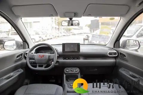 燃油_纯电_增程三动力可选，新款五菱宏光家族将于11月10日上市-3