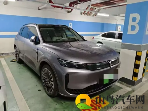 FREE+陪朋友逛的潮玩搭子-1