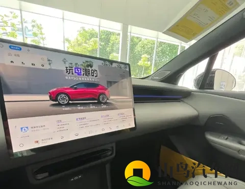 银色车身配大轮毂 领克Z20要出新版型了？-1