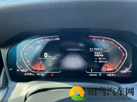 香蕉桶桃子：新能源汽车新焦点，造型独特科技感十足-3