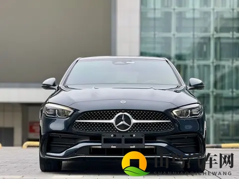 绿色准新C级,20多万圆你奔驰梦,还要啥自行车?-1
