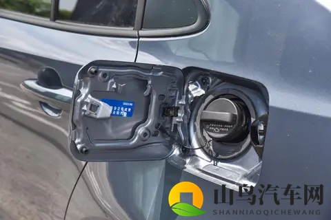 西班牙姓交大2023年赛程:赛车盛宴即将开启,年度赛事亮点抢先看-2