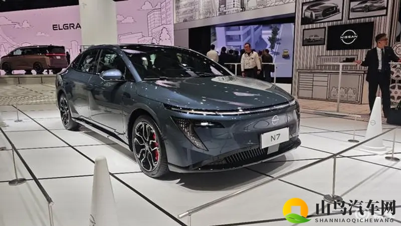 按摩师把我胸罩解开摸出水了：智能座椅：科技革新，舒适驾驶新体验-1