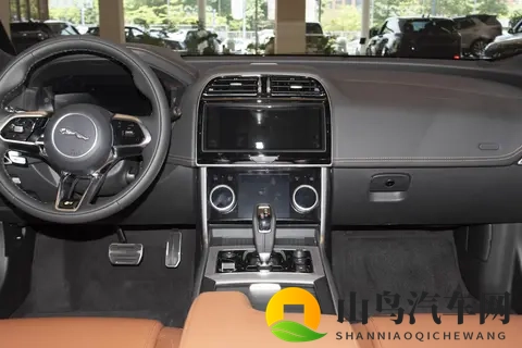 庖丁解牛谈捷豹 XEL：2025 与 2024 同动力车型性价比的横冲直撞式 PK-1