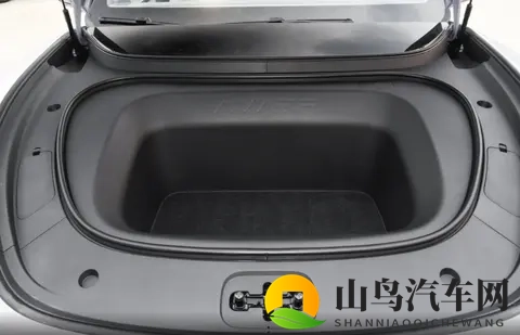 增程_纯电双动力，标配激光雷达，阿维塔06 Elite上市-3