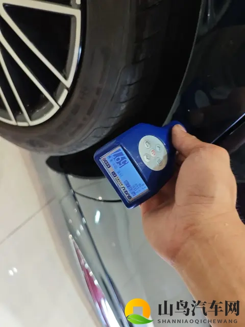 几个W圆梦蓝标？2022款奔驰C级，优雅运动范儿！-1