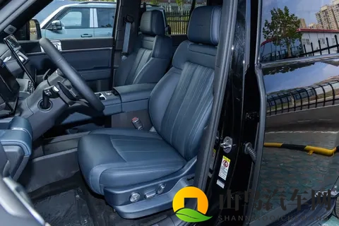 方程豹钛 7:家用 SUV 的实用选择,助力幸福生活-2