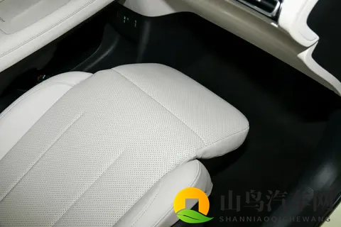 新车  或售10万元起_纯电小型SUV，长安启源全新Q05将11月21日上市-2