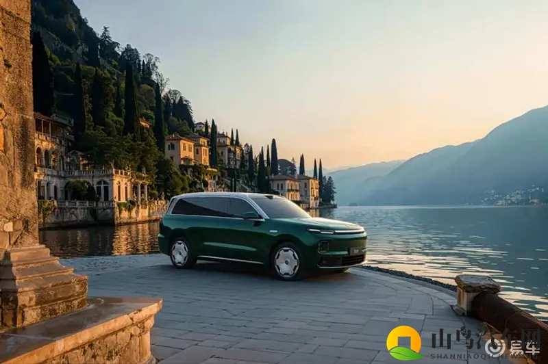 零跑D19正式亮相!30万级全尺寸SUV市场!-1