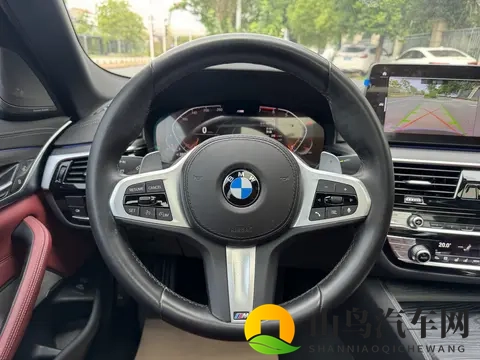 26万多拿下二手宝马5系，体验行政级轿车的豪华与舒适-3