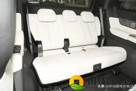 26款比亚迪夏超大空间+218公里续航，但入门版配置砍得让人心碎-1