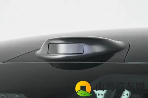 1399万起售的‘配置屠夫’？深蓝L06：配备磁流变悬架+激光雷达-3