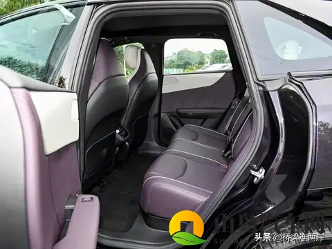 马自达EZ-6降价冲击波：600km续航卖1199万，操控王炸还是噱头？-2