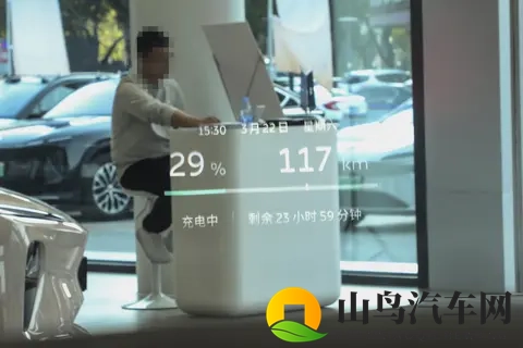 蔚来 ET9 2025 款 102kWh:行政旗舰轿车新选择-1