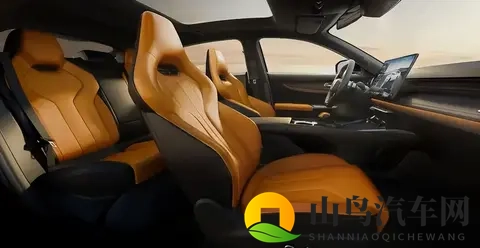 十万级新卷王！2025款长安UNI-V上市，叫板奥迪A7！-2