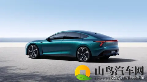 极越07二手车15万甩卖！万万没想到：倒闭前没火，倒闭后却火了-2