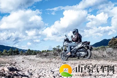 爽 躁多水 快 深点原神：现代豪车：驾驭极限，畅享速度与激情-2