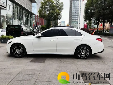 22年奔驰C级，5万公里，优雅之选，20万出头体验豪华！-2
