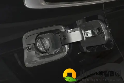 2025 款红旗 H9 选购要点:外观、配置与使用场景的匹配思路-2