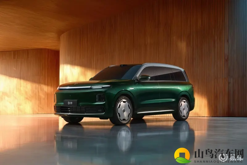 零跑D19全球首秀，增程版也有500公里纯电续航！-1