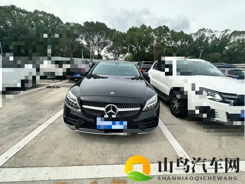13万多拿下奔驰C级，体验轻奢豪华轿车？-1