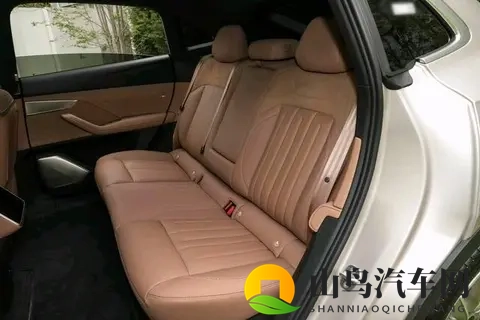 比亚迪汉长续航版上市，售价15.98万起，新车实力如何?-1