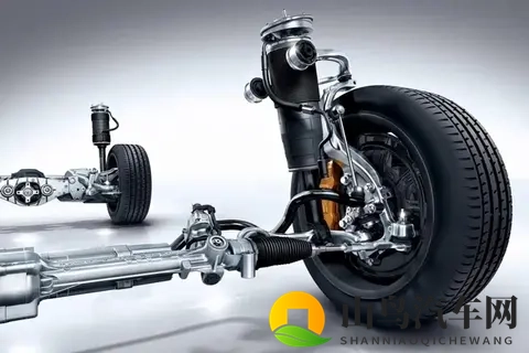 阿明说车侃赛：买车再等等！百万级配置被国产车打到20万级-3