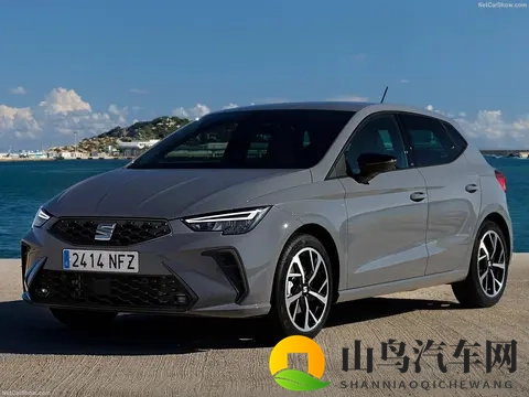 西雅特Ibiza改款成绝唱，主打三缸10TSI，运动版Polo敢卖17万-2