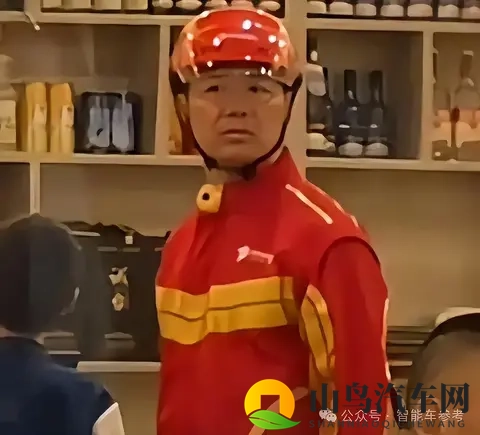 刘强东入局换电:京东5万开卖“网约车神车”,88秒补能500km-1