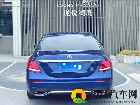 17万多拿下蓝色奔驰E级，2019款豪华座驾，商务家用都合适？-1