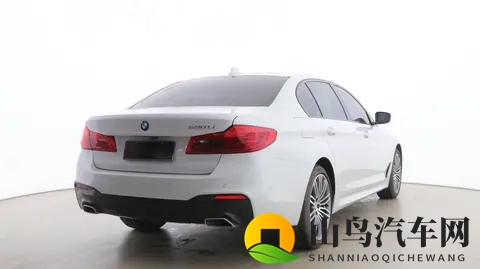 西西444WWW无码大胆 - 百度：汽车科技新纪元，智能座舱改变驾驶体验-3