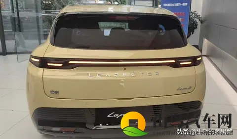 Lafa5-可能是新生代的电动高尔夫-3