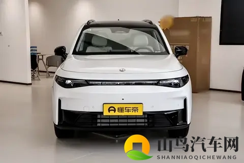 不到20万买六座SUV，二胎奶爸真实用车感受-1