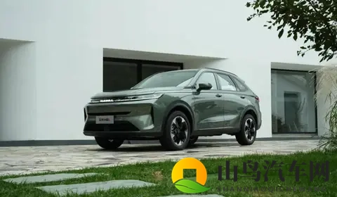 哈弗H6L实车，配1.5T和2.0T动力，能凭PLUS版提升H6家族销量吗？-2