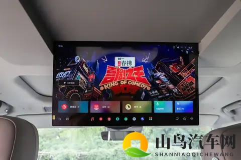 方盒子造型，30多万的价格，这款硬派SUV有什么亮点？-1