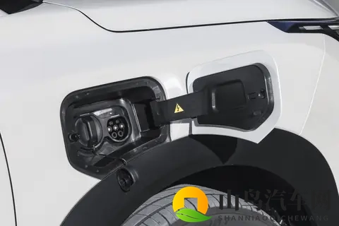 广汽埃安i60：两种动力可选，续航最长650km，值得一看-3