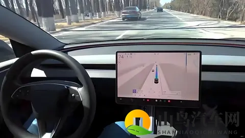 黄色程序:智能驾驶新突破,汽车安全升级大揭秘-3