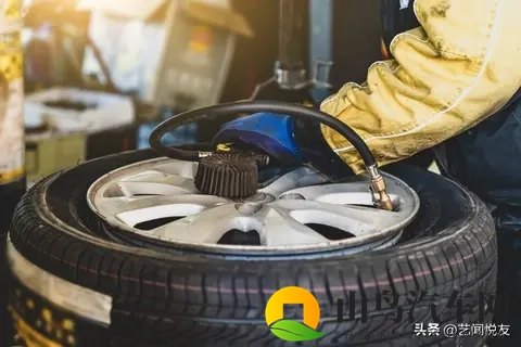 轮胎压着25，我却在高速上冒冷汗！老司机：这3个误区很危险！-2