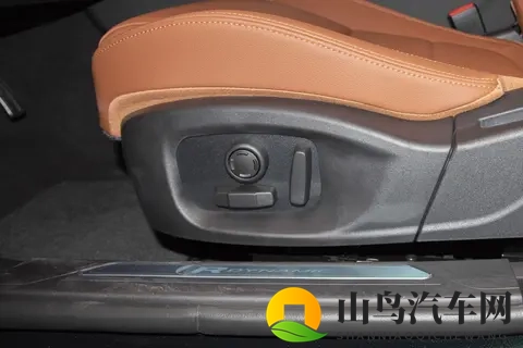 18 万开豪华后驱！2025 捷豹 XEL 购车手册，年轻精英首选纪念版-1