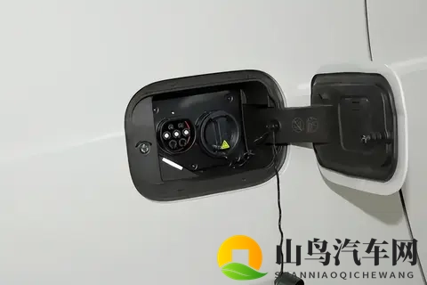 “移动客厅”不只是噱头？带全家出门一趟我就懂了！-2